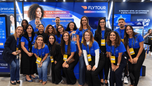 Flytour apresentou Flypilot no Fórum Inbrasc e reforçou estratégia de tecnologia aliada ao relacionamento